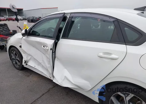 2019 Kia Forte Fe/Lx/Lxs z USA, uszkodzony, nr VIN 3KPF24AD6KE120019